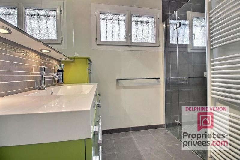 Maison - 140 m² - 5 pièces