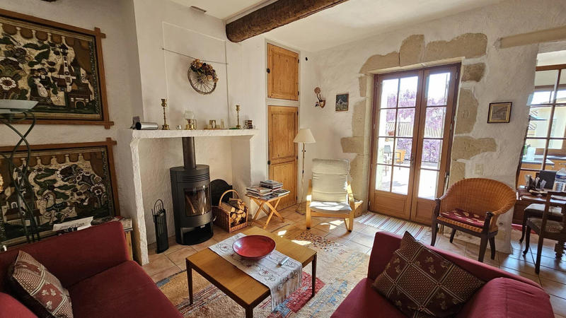 Maison traditionnelle - 226 m² - 7 pièces