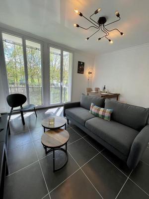 Appartement - 90 m² - 5 pièces