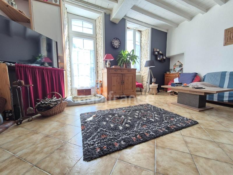 Maison - 90 m² - 4 pièces