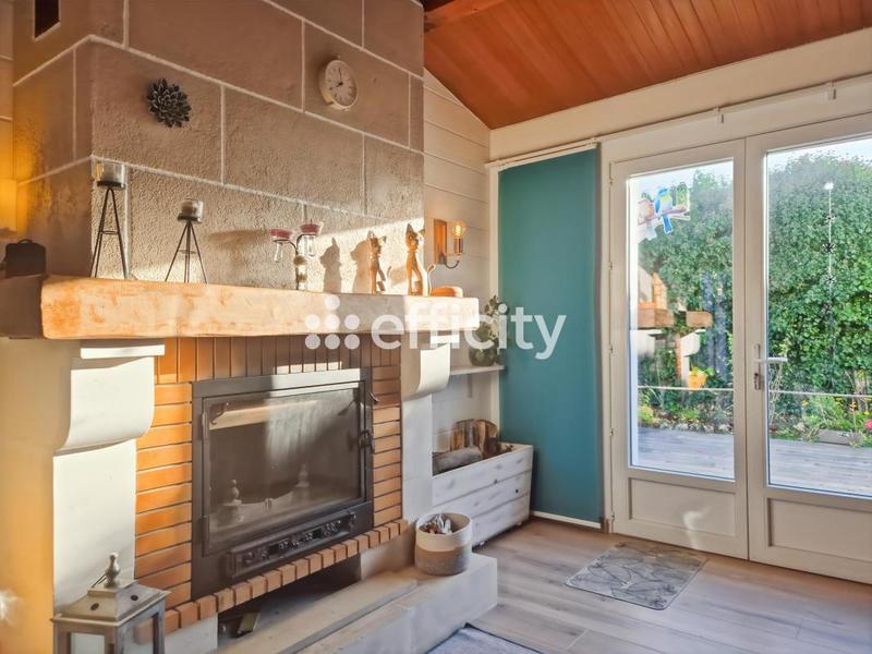 Pavillon - 218 m² - 9 pièces