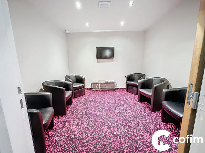 Local d'activités - 540 m²