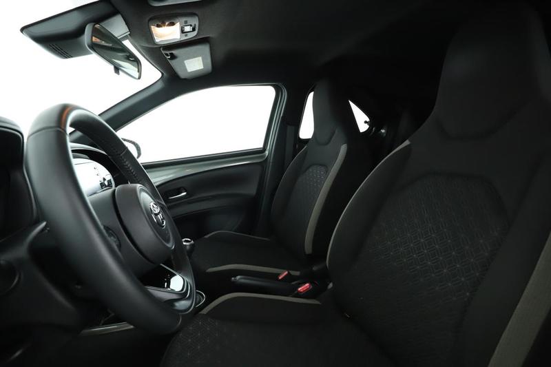 Toyota aygo x 1.0 Vvt-i 72 ch