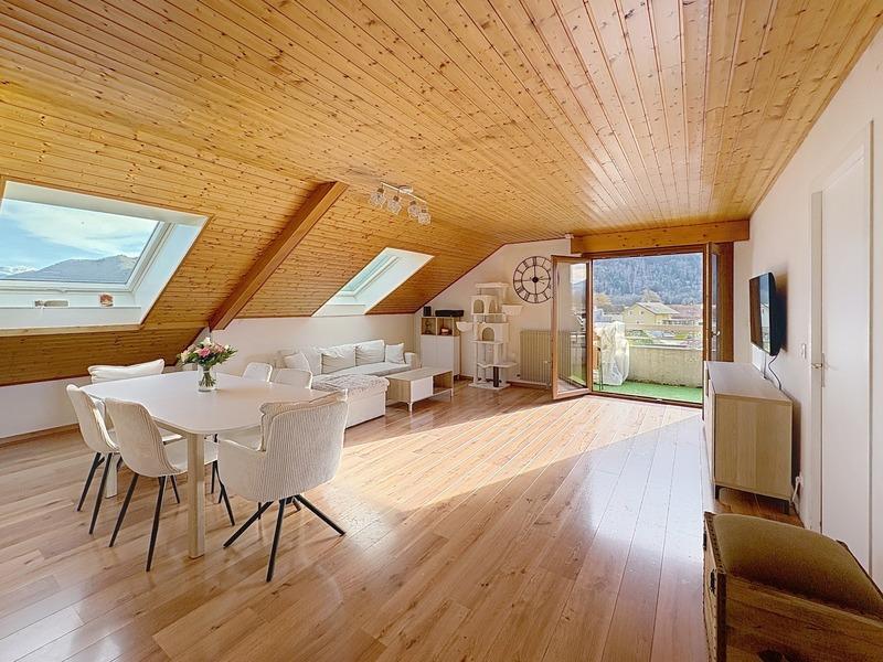 Appartement - 159 m² - 5 pièces