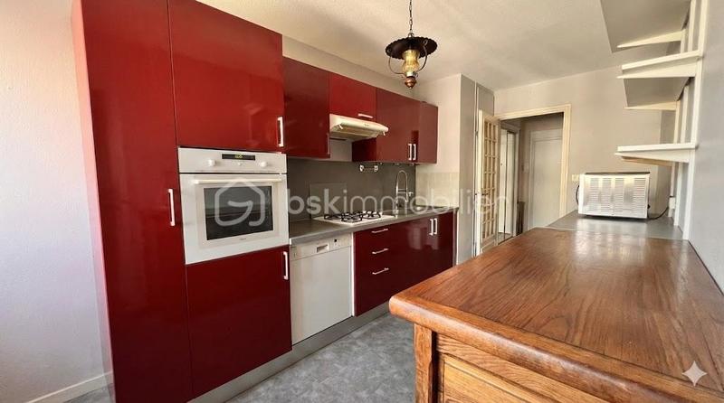 Appartement - 94 m² - 4 pièces