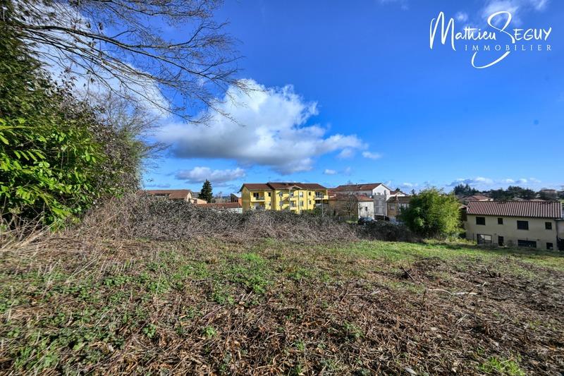 Terrain constructible - 378 m²