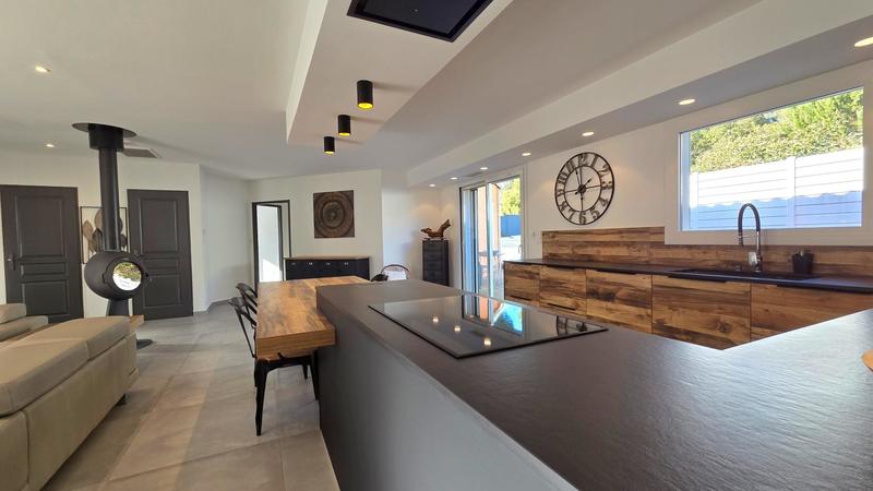 Villa - 120 m² - 5 pièces