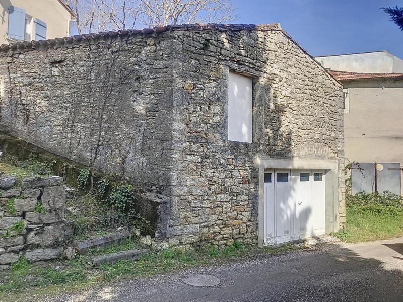 Maison - 92 m² - 4 pièces