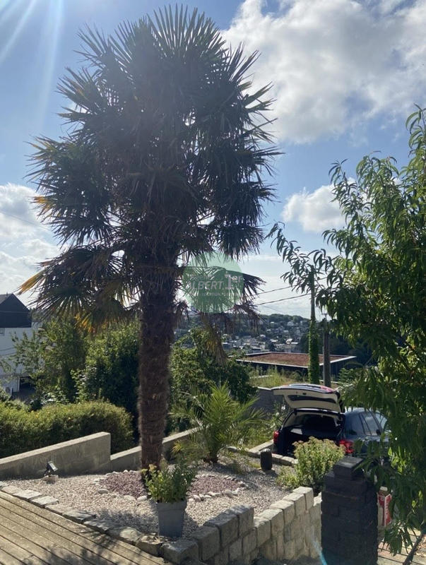 Maison - 105 m² - 6 pièces