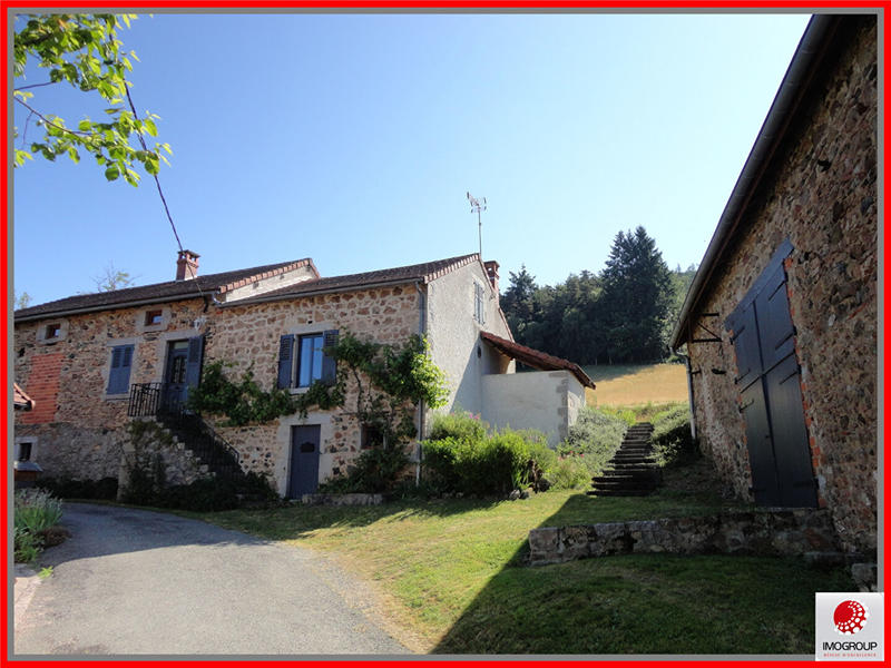 Maison - 208 m² - 5 pièces