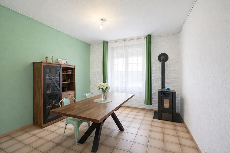 Maison - 102 m² - 4 pièces