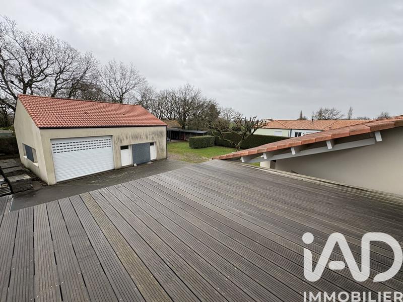 Maison - 196 m² - 6 pièces