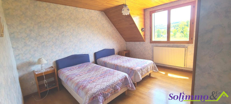 Villa - 212 m² - 5 pièces