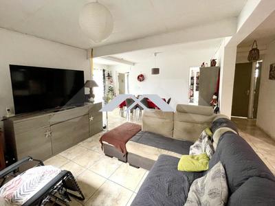 Maison - 79 m² - 3 pièces