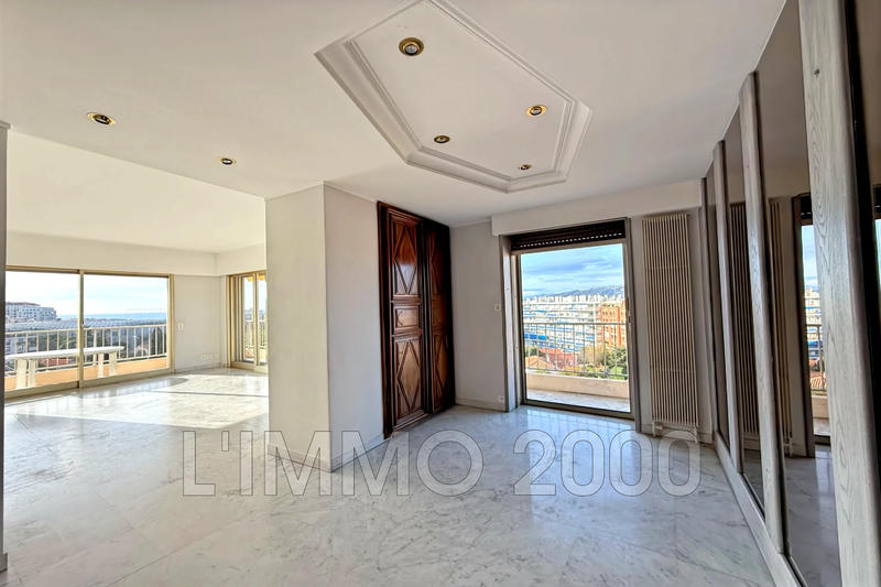 Appartement - 85 m² - 3 pièces