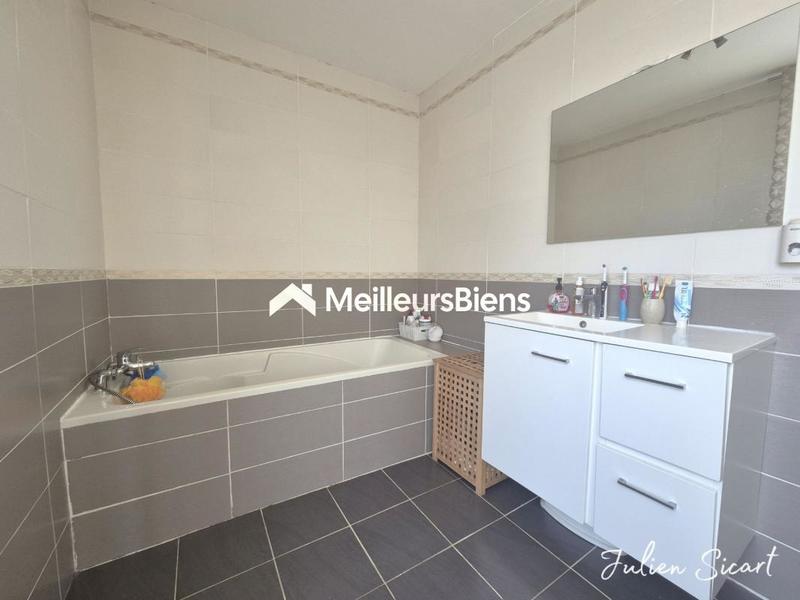 Maison de village - 130 m² - 5 pièces