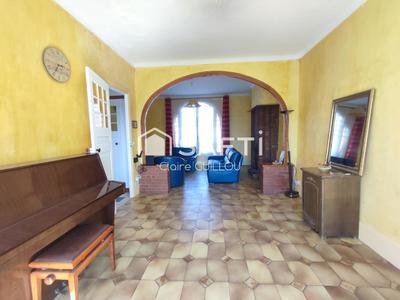 Maison - 127 m² - 6 pièces