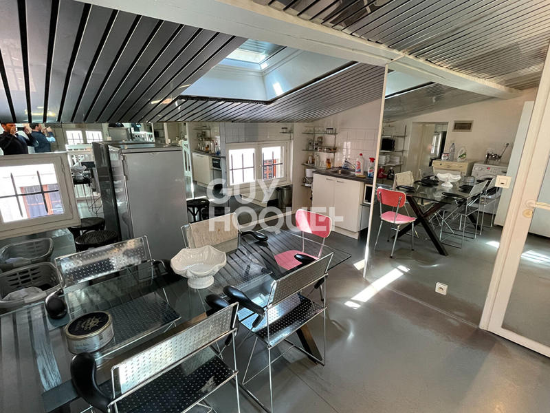 Immeuble - 8 pièces