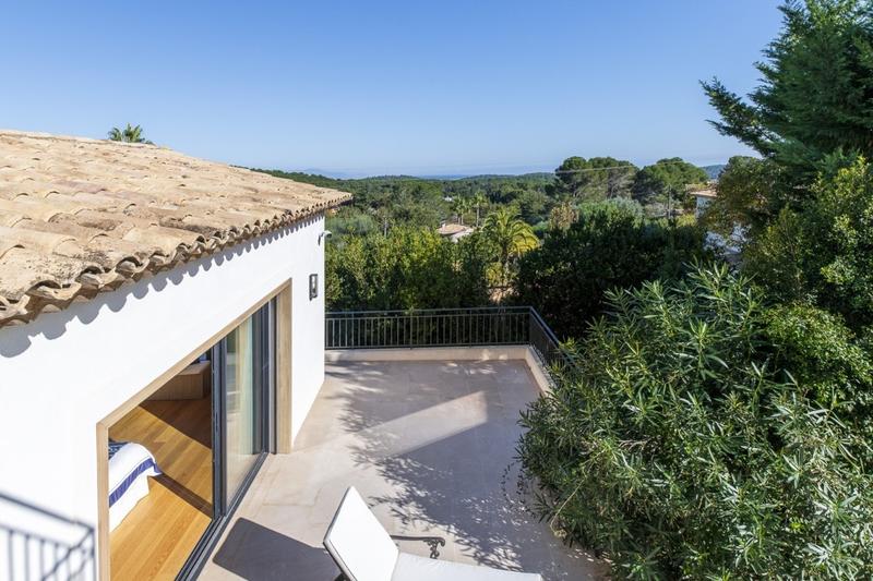 Villa - 420 m² - 8 pièces