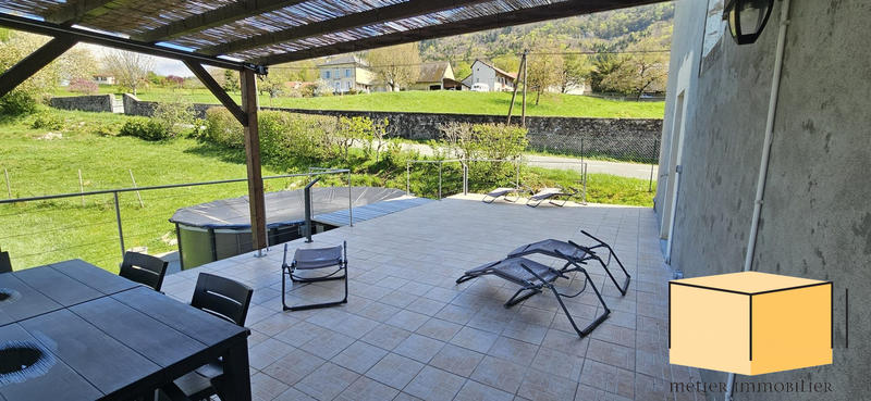 Maison ancienne - 164 m² - 6 pièces