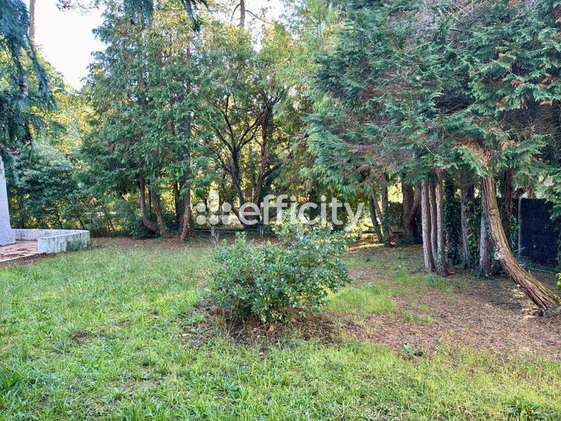 Maison - 183 m² - 5 pièces