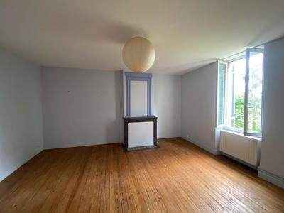 Maison - 159 m² - 5 pièces