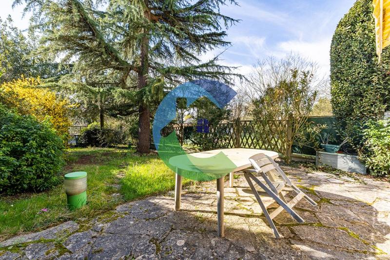 Maison - 195 m² - 7 pièces