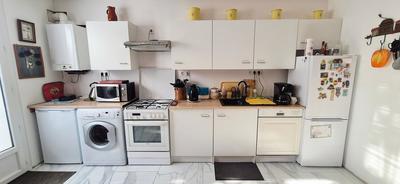 Maison - 99 m² - 4 pièces