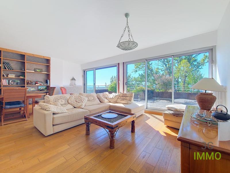 Appartement - 128 m² - 5 pièces