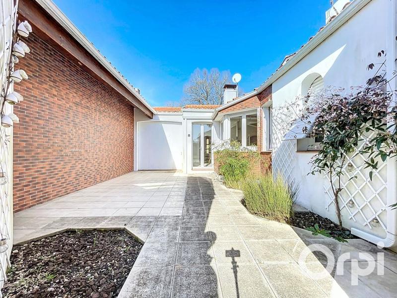 Maison - 104 m² - 5 pièces