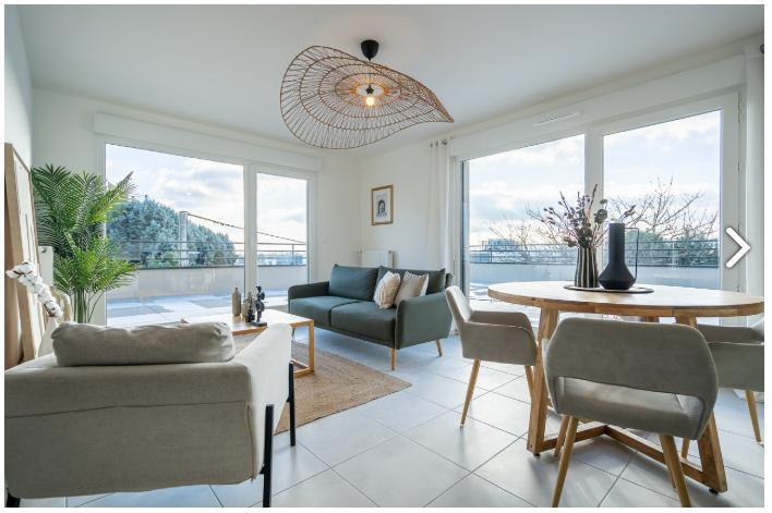 Appartement - 83 m² - 4 pièces