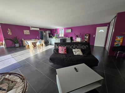 Pavillon - 230 m² - 7 pièces