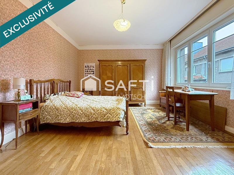 Maison - 162 m² - 12 pièces