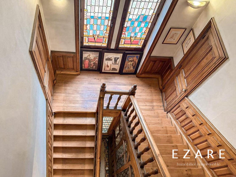 Bureau - 352 m² - 12 pièces