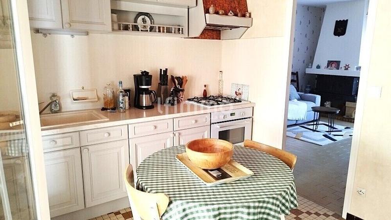 Maison - 127 m² - 8 pièces