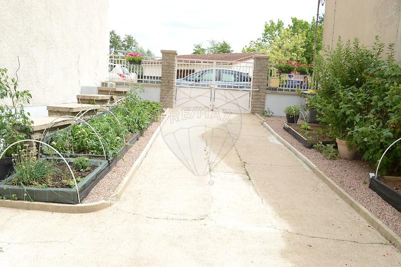 Maison de ville - 110 m² - 6 pièces