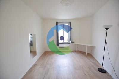 Immeuble - 150 m² - 8 pièces