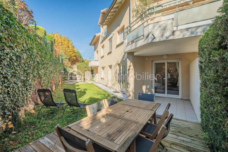 Appartement - 79 m² - 3 pièces