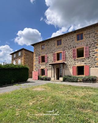 Maison ancienne - 140 m² - 5 pièces