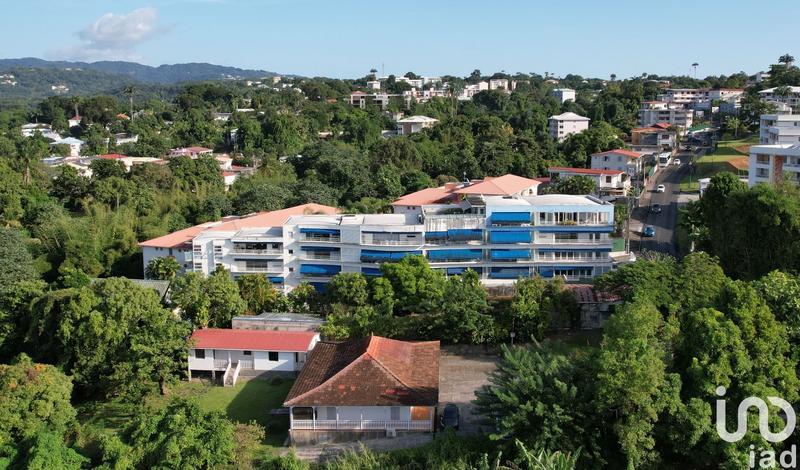 Appartement - 103 m² - 4 pièces