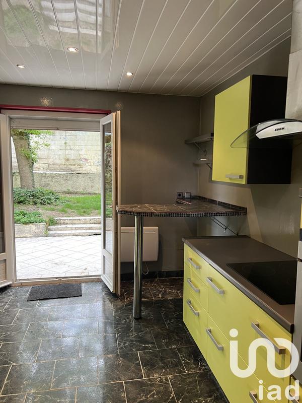 Maison - 90 m² - 5 pièces