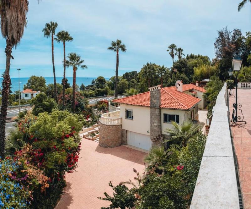 Villa - 140 m² - 6 pièces