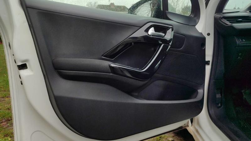 Peugeot 208 1.6 BlueHdi 100 Affaire