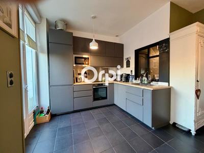 Maison - 105 m² - 5 pièces