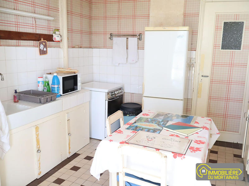 Maison - 209 m² - 11 pièces