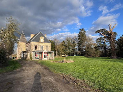 Manoir - 400 m² - 12 pièces
