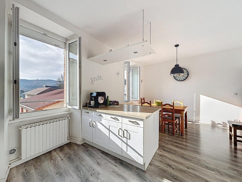 Maison de village - 134 m² - 6 pièces