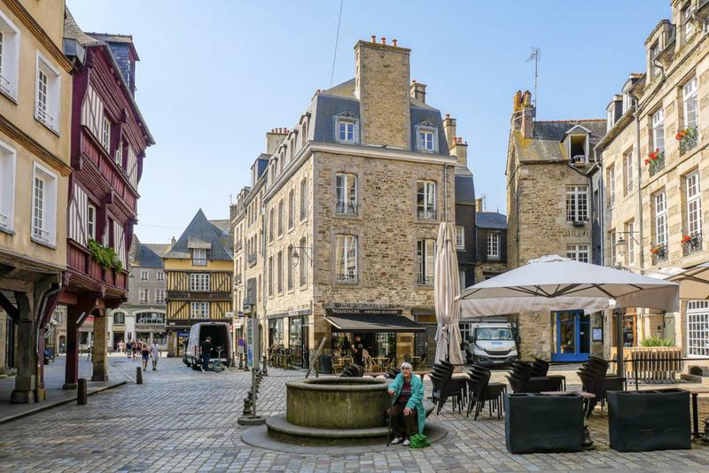 Fonds de commerce - Hôtellerie / Restauration - 350 m²