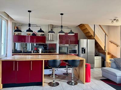 Maison - 100 m² - 5 pièces