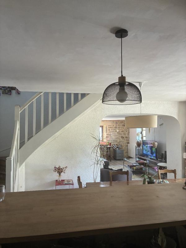 Maison en pierre - 140 m² - 6 pièces